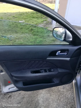 Alfa Romeo 159 sportwagon Jtd - 2500 € / 4889.57 лв. - 45033708 5