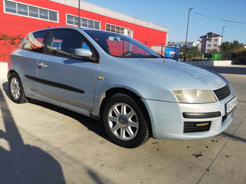 Fiat Stilo 1.9 JTD, снимка 4 - Автомобили и джипове - 47357437