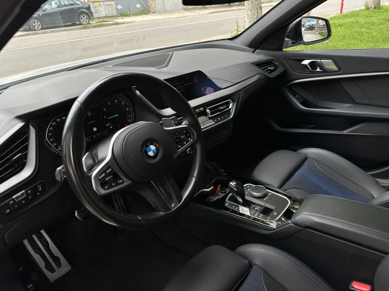 BMW M135 2.0 BENZIN XDRIVE GERMANY, снимка 12 - Автомобили и джипове - 47344036