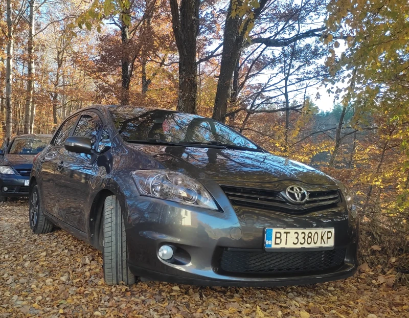 Toyota Auris 2.0 D4D, снимка 1 - Автомобили и джипове - 48263653