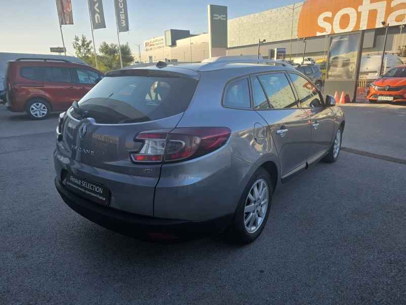 Renault Megane 1.9 dCi 130 к.с. дизел BVM6, снимка 5 - Автомобили и джипове - 51556140
