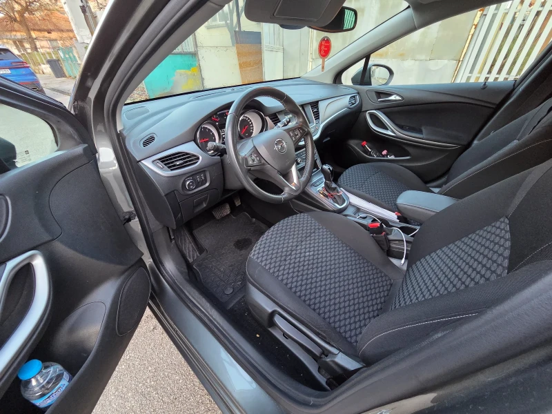 Opel Astra 1.4 Turbo, Avtomatik, 66 000KM, снимка 11 - Автомобили и джипове - 52847757