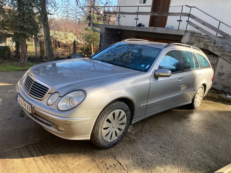 Mercedes-Benz E 270 Avantgarde , снимка 14 - Автомобили и джипове - 53463230