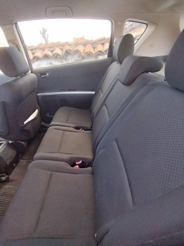 Toyota Corolla verso 2.0 D4D - изображение 2