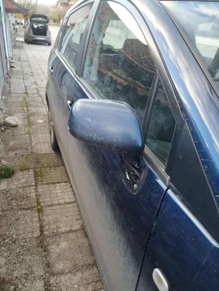 Toyota Corolla verso 2.0 D4D - изображение 5