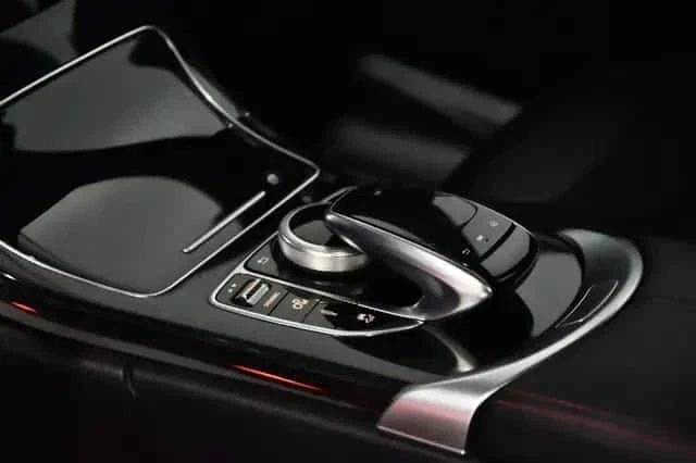 Mercedes-Benz C 43 AMG / Premium / ПАНО /Burmester/ Carfax, снимка 13 - Автомобили и джипове - 54431798