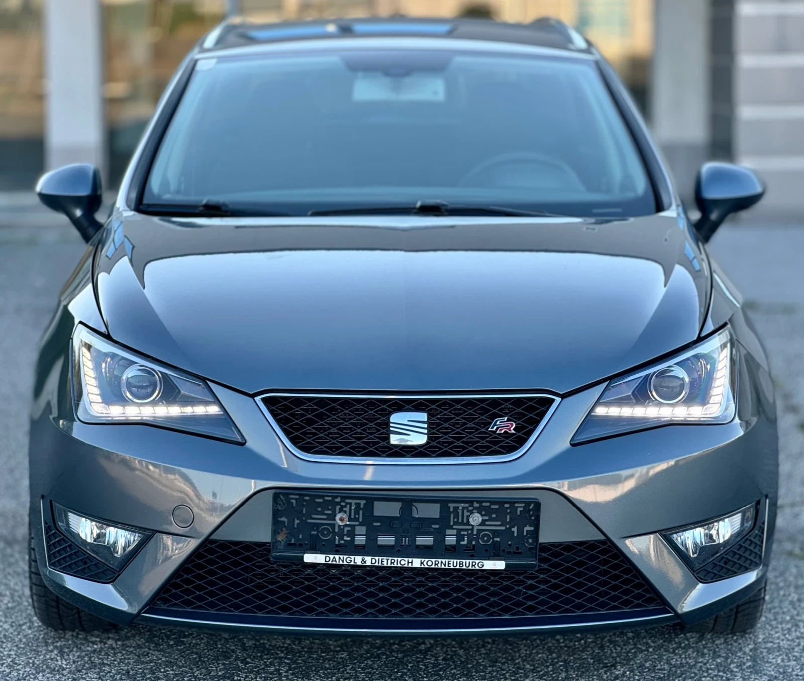 Seat Ibiza 1.2TFSi FR///XENON* LED* FACELIFT, снимка 1