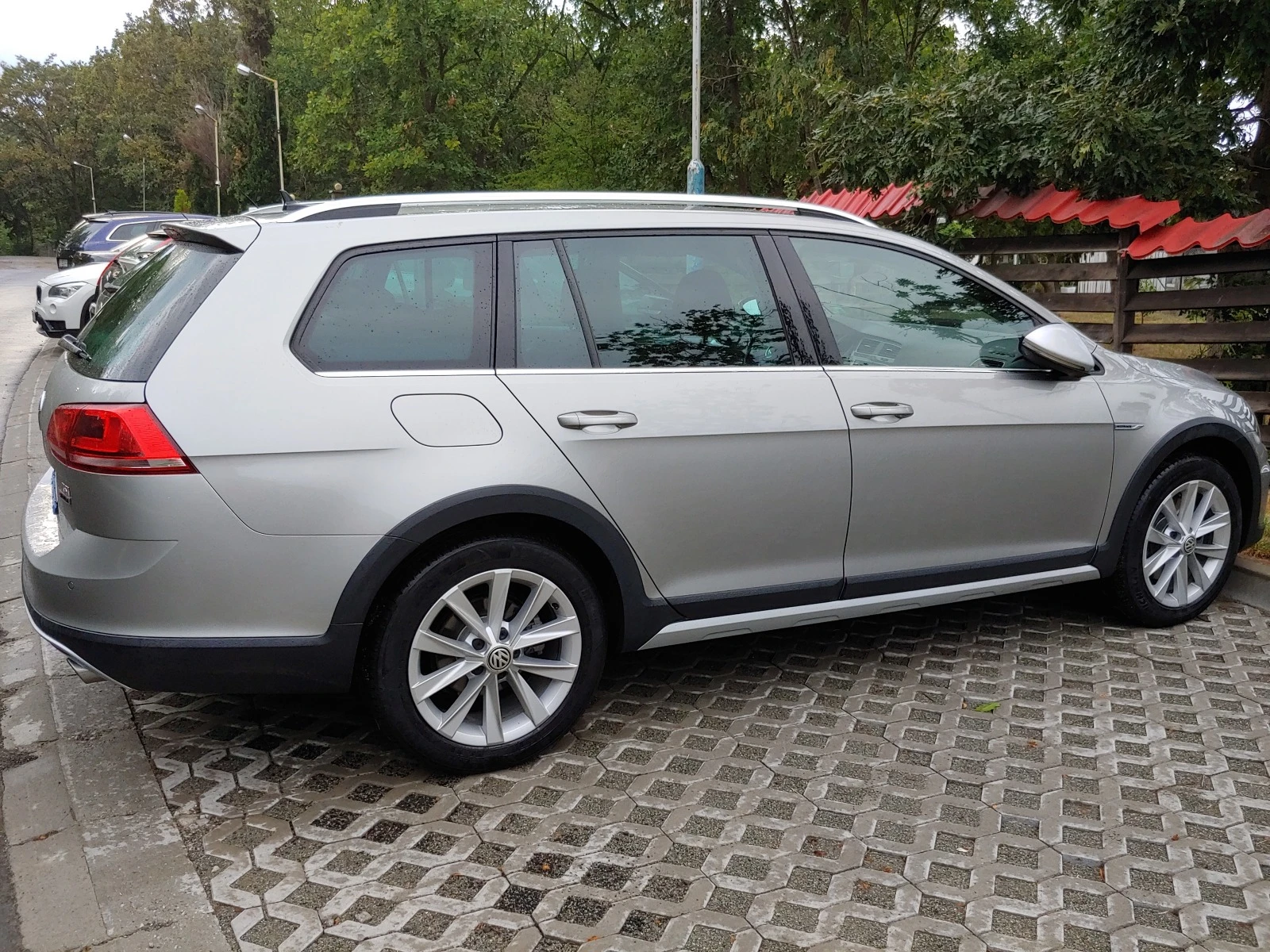 VW Alltrack Golf - изображение 2