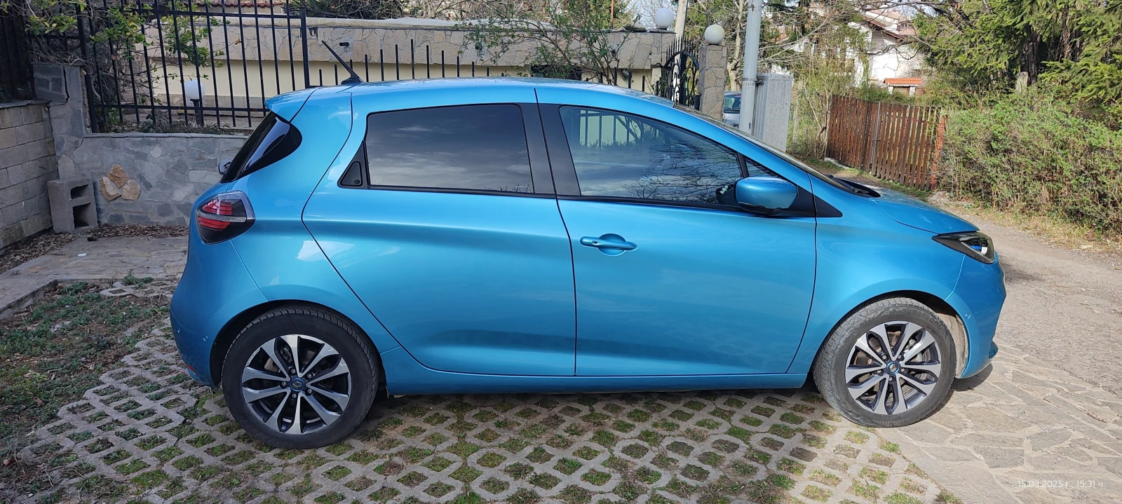 Renault Zoe Riviera E-TECH 136kc 52kWh CCS - изображение 2