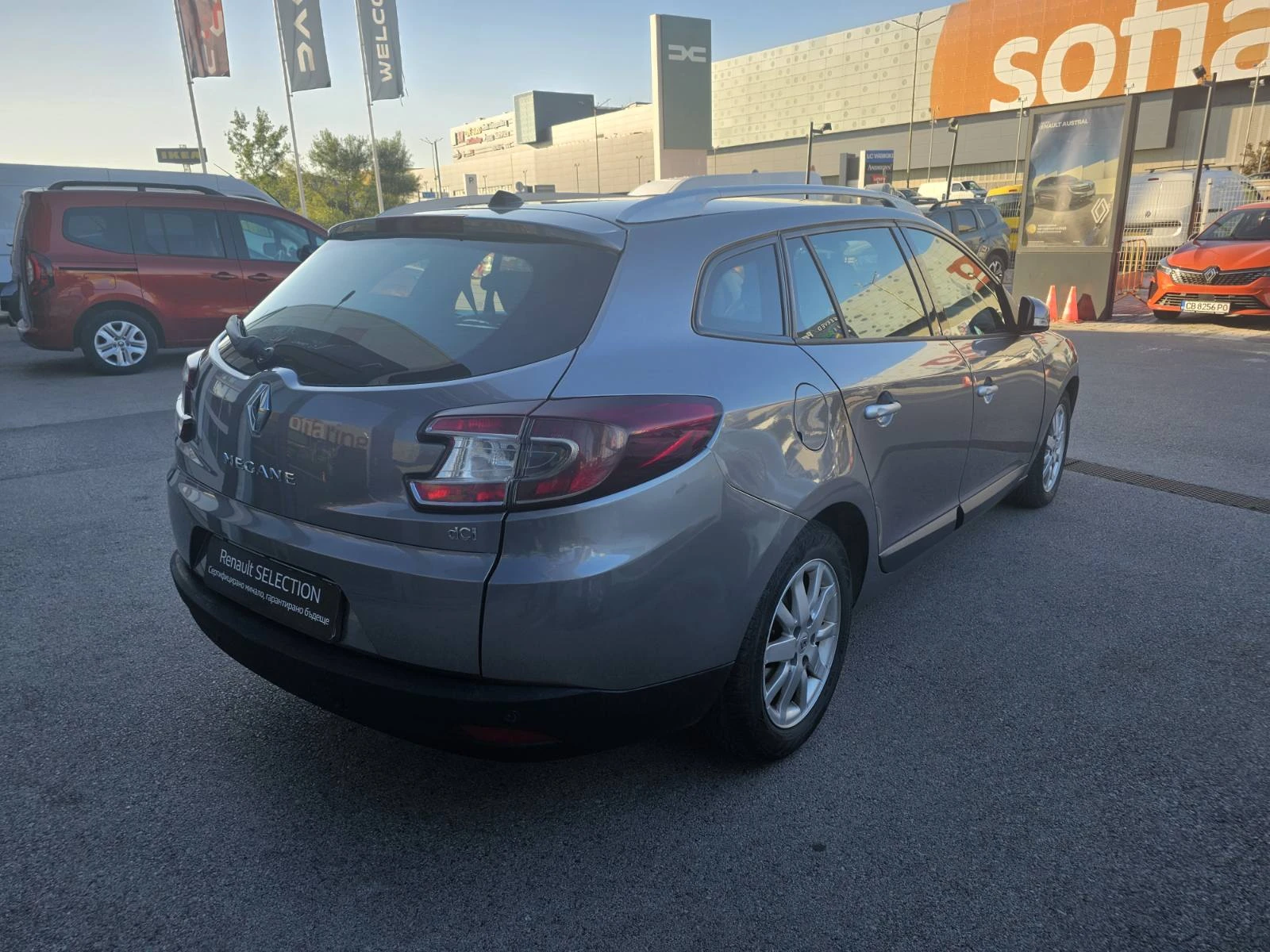 Renault Megane 1.9 dCi 130 к.с. дизел BVM6 - изображение 5