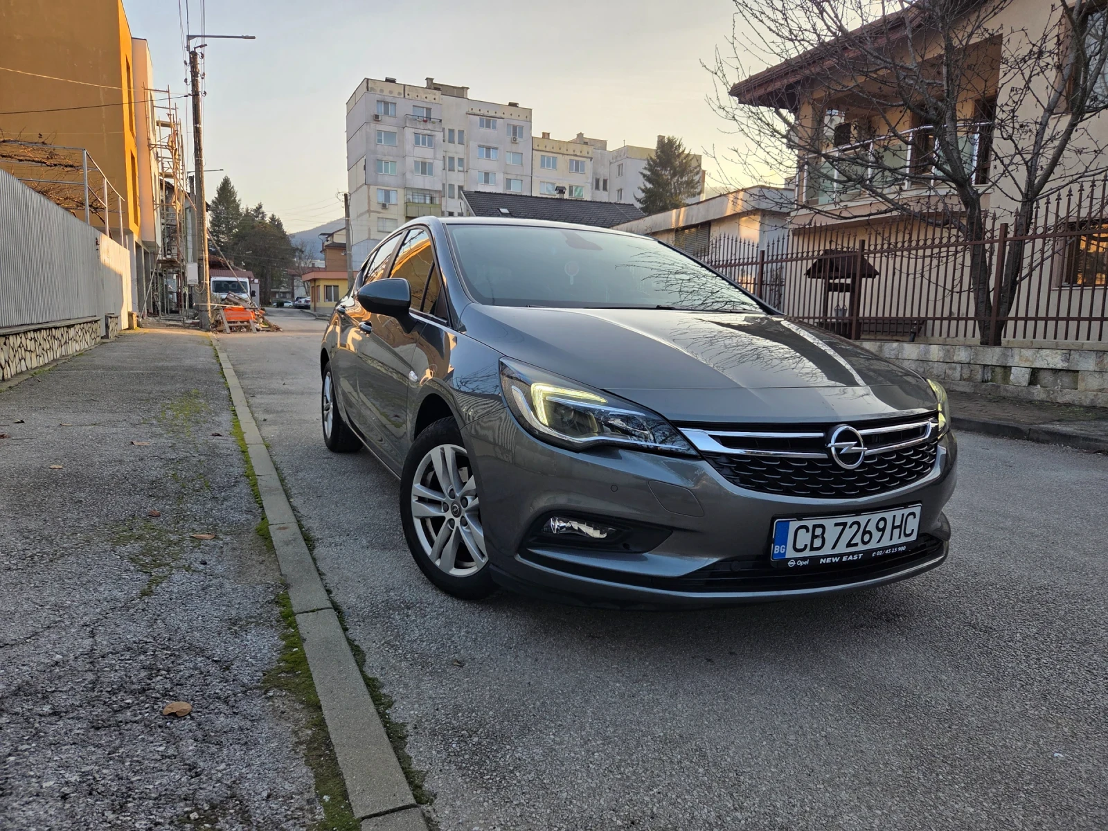 Opel Astra 1.4 Turbo, Avtomatik, 66 000KM - изображение 2