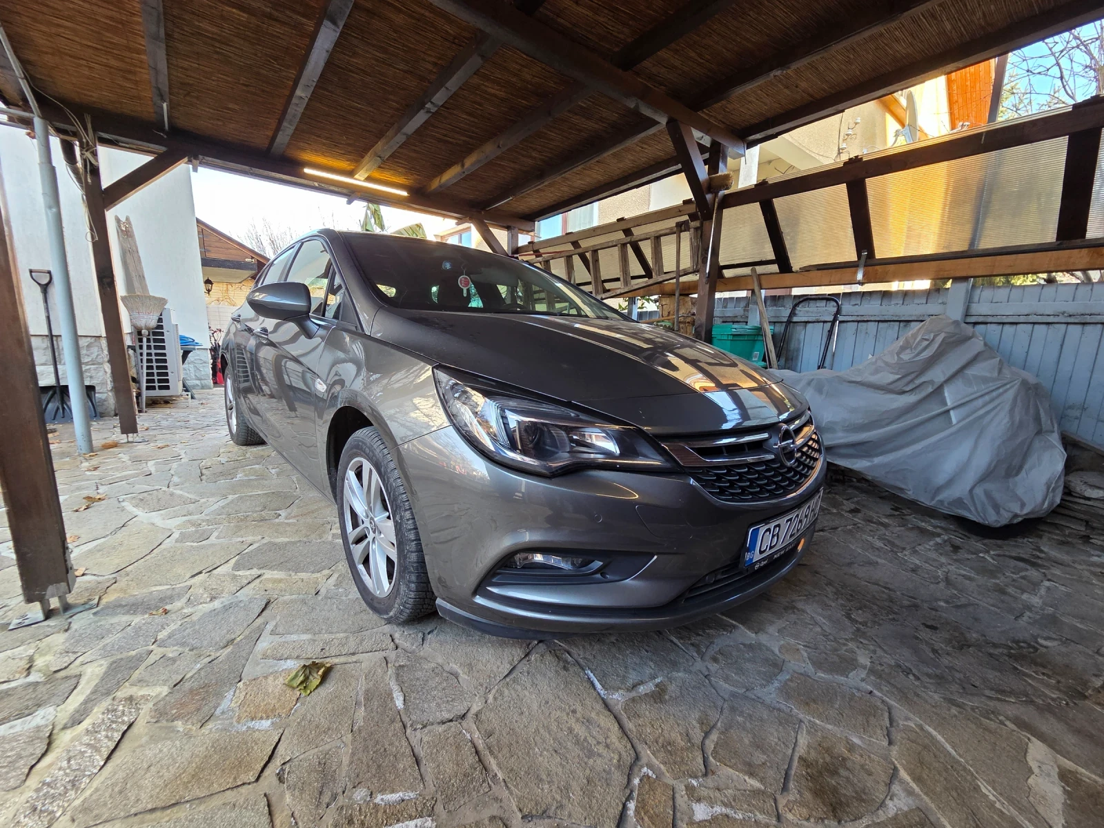 Opel Astra 1.4 Turbo, Avtomatik, 66 000KM - изображение 2