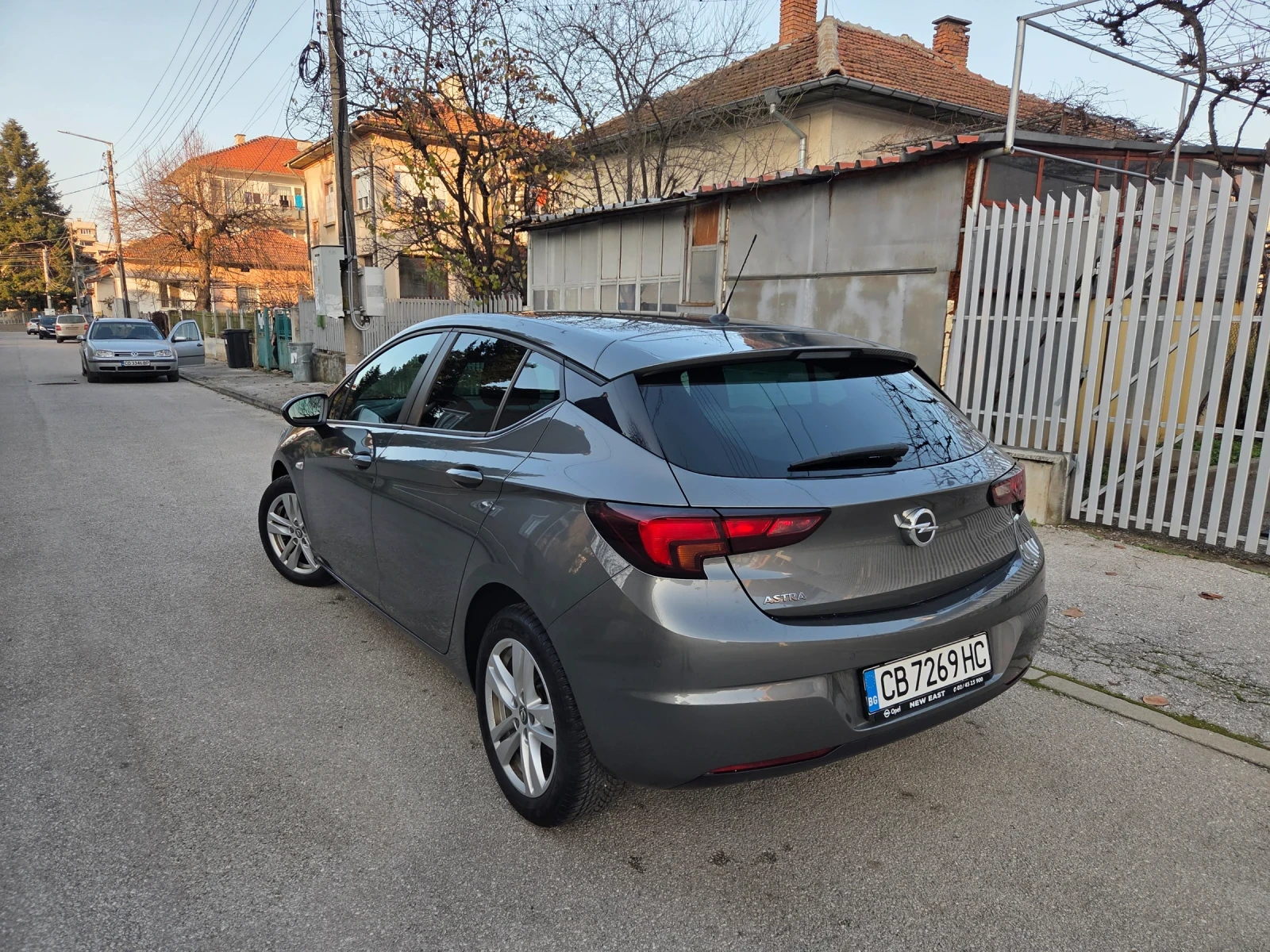 Opel Astra 1.4 Turbo, Avtomatik, 66 000KM - изображение 4