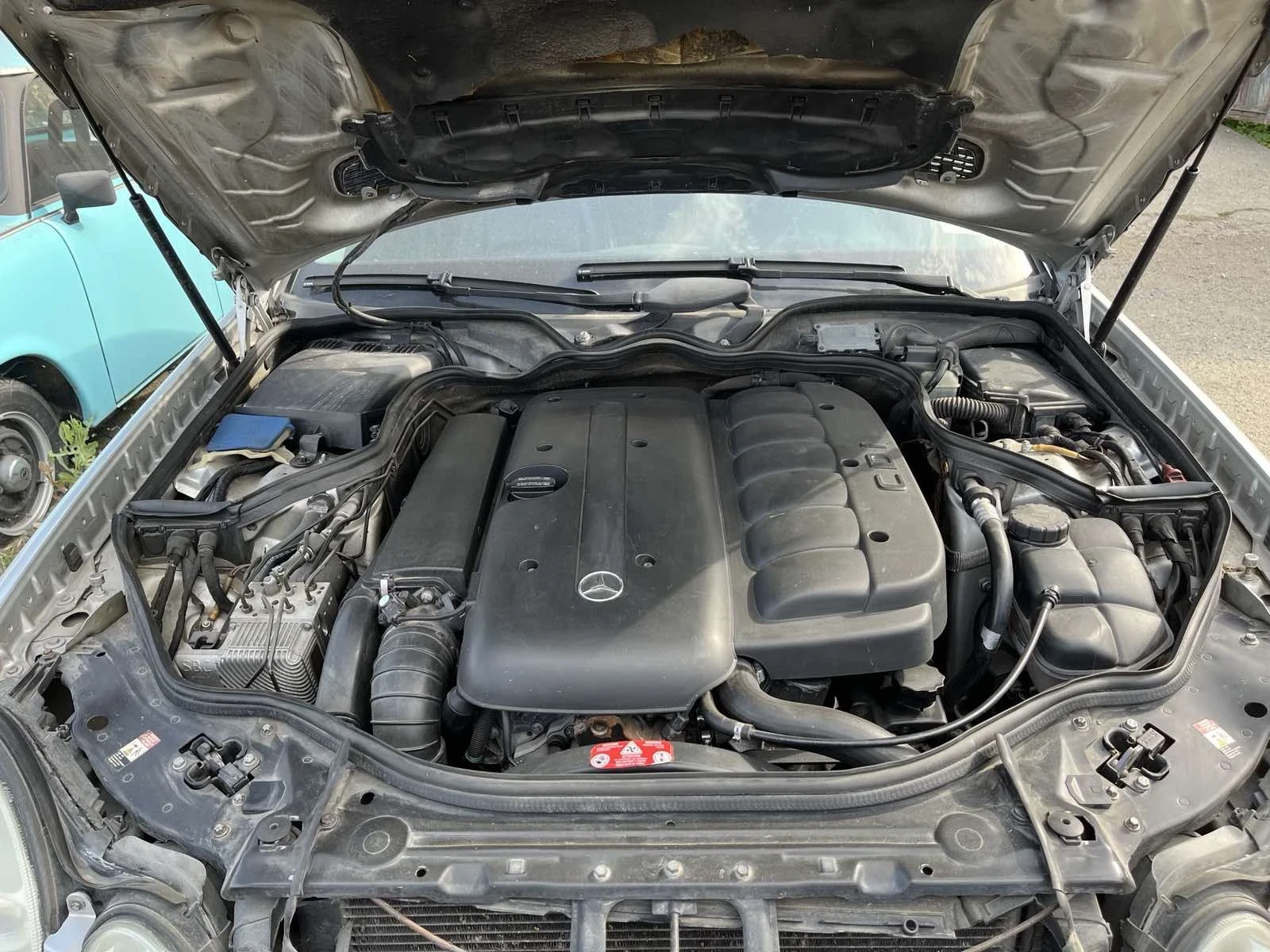 Mercedes-Benz 320  - изображение 3