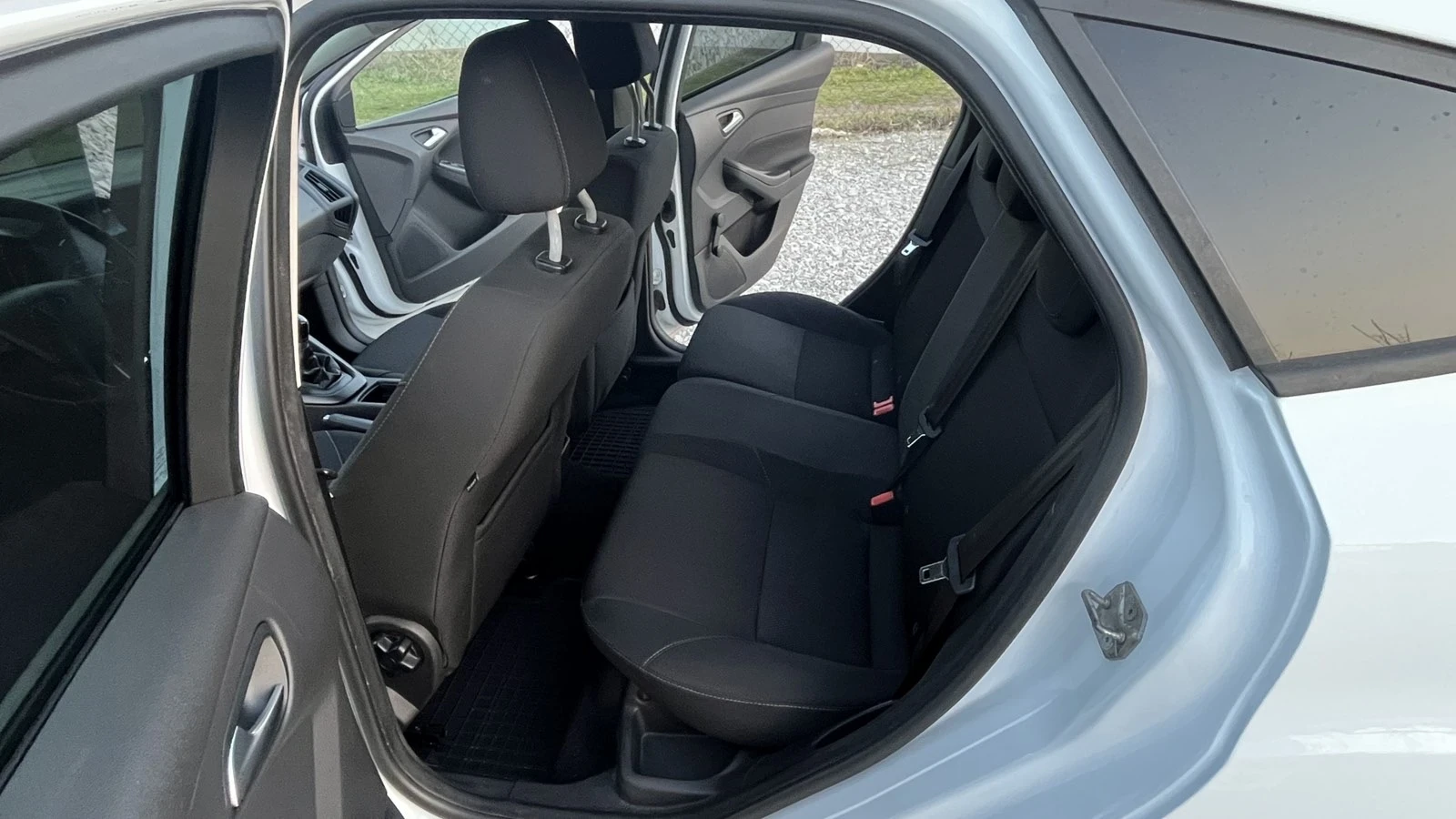 Ford Focus 1.0 ecoboost 101hp. Euro6 TOP, снимка 8 - Автомобили и джипове - 53880307