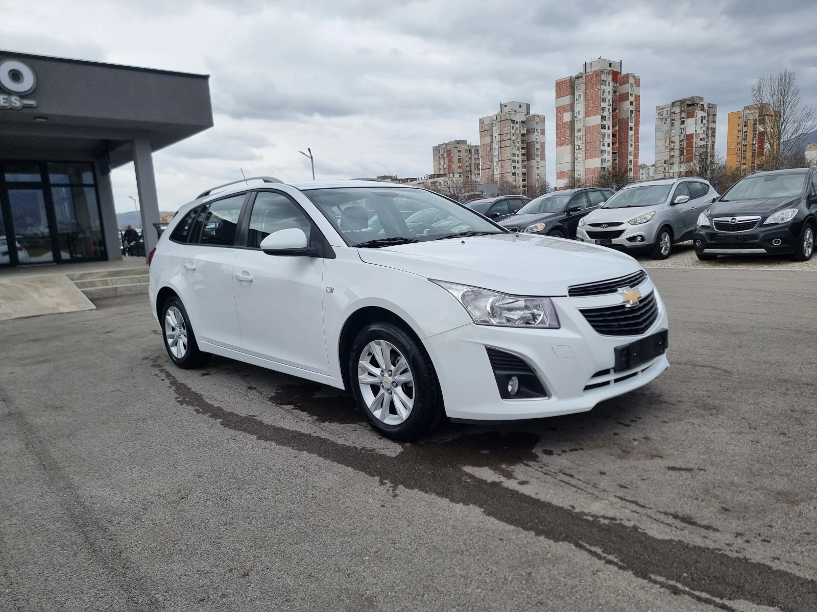 Chevrolet Cruze 1.6I FACE, снимка 8 - Автомобили и джипове - 53894397