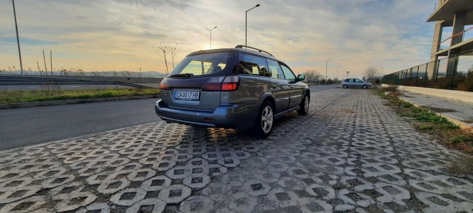 Subaru Outback, снимка 2 - Автомобили и джипове - 54220451