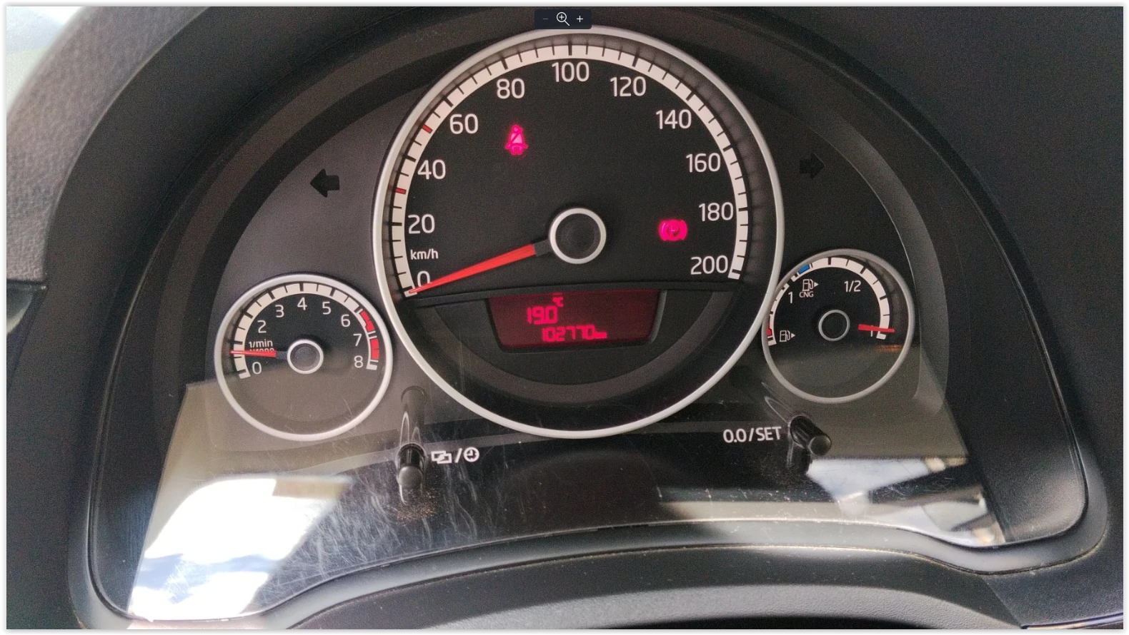 VW Up Прир. газ/бензин, снимка 2 - Автомобили и джипове - 54516488