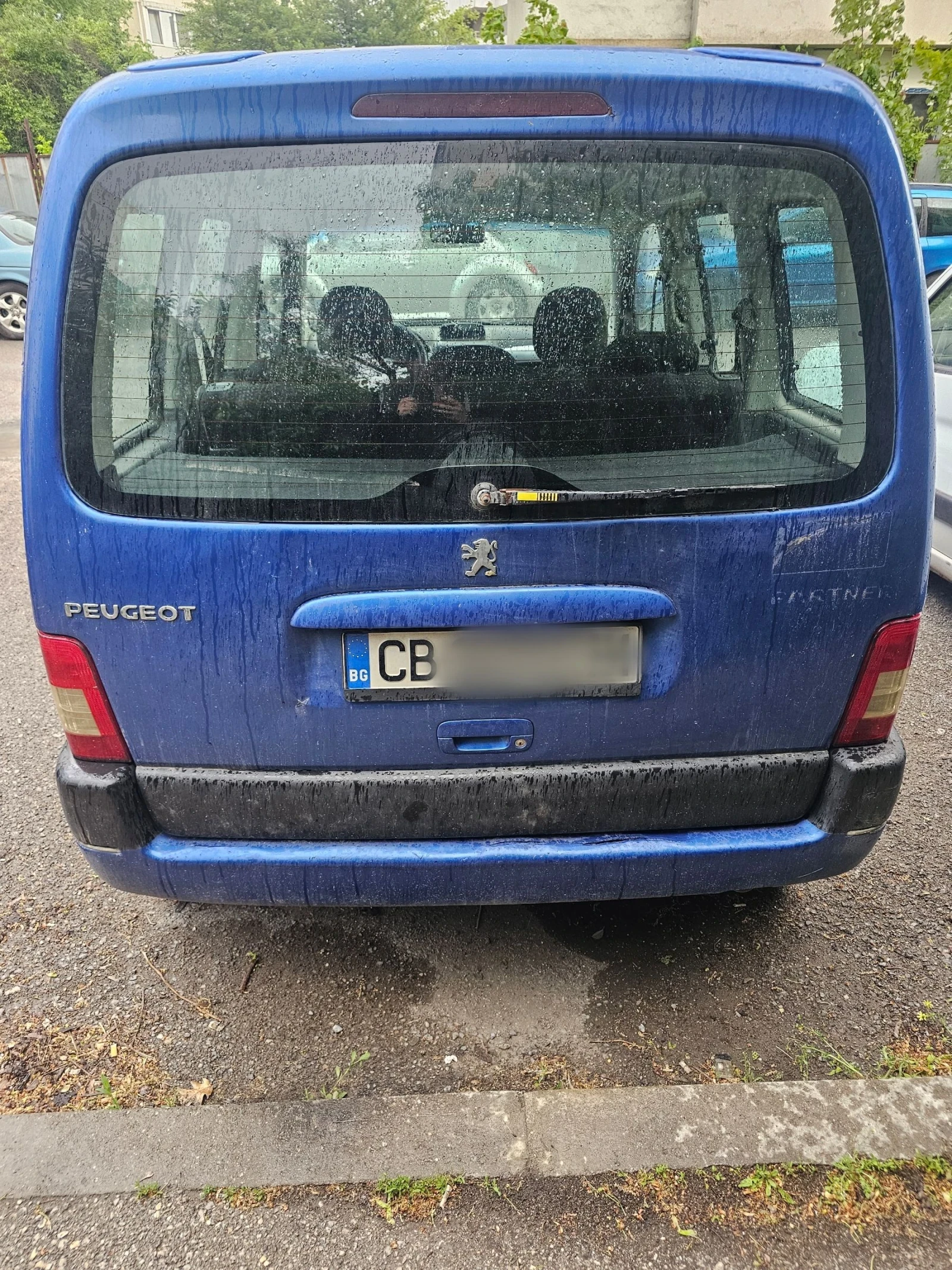Peugeot Partner 2.0HDI, снимка 3 - Автомобили и джипове - 54526795
