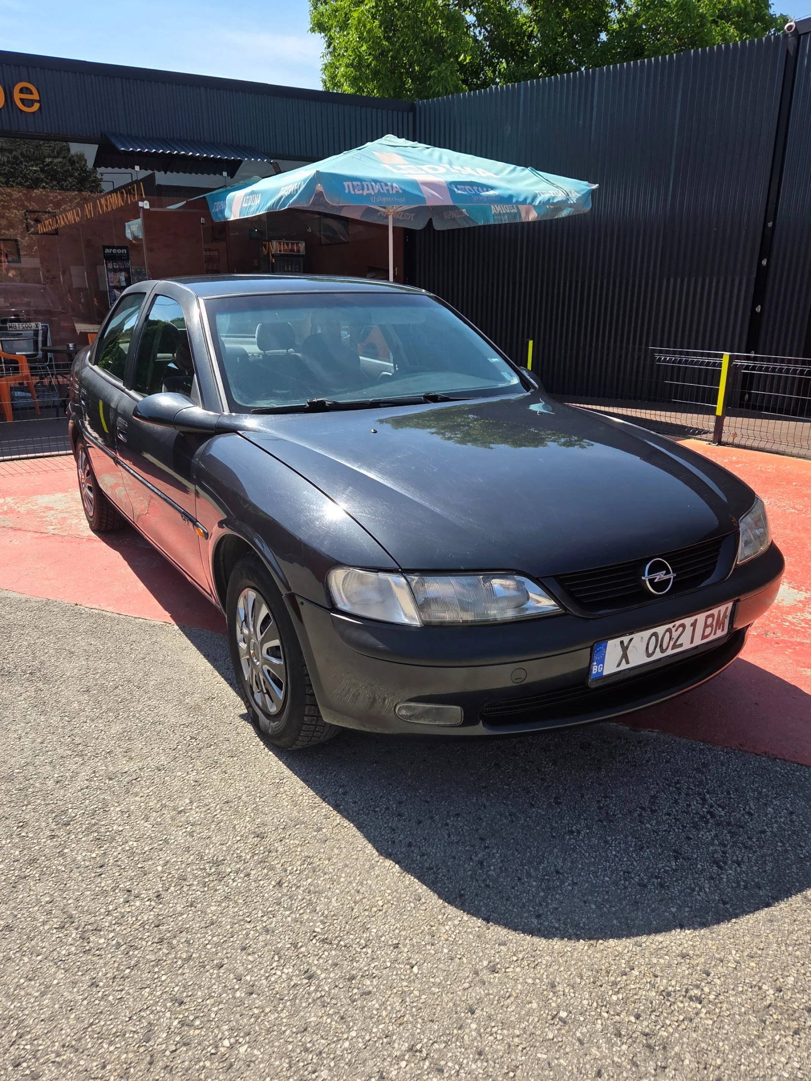 Opel Vectra 1.6 100 к.с ГАЗ