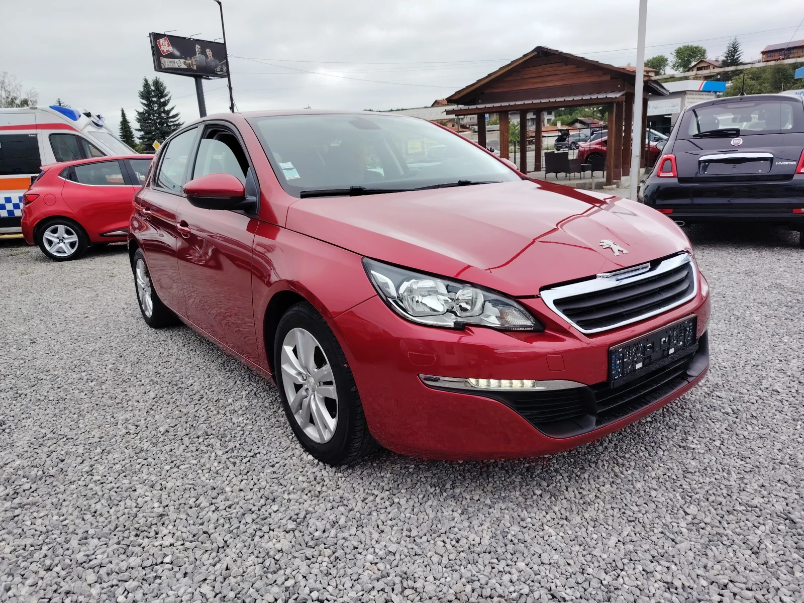Peugeot 308 1.2 Turbo Eu6, снимка 2 - Автомобили и джипове - 54886625