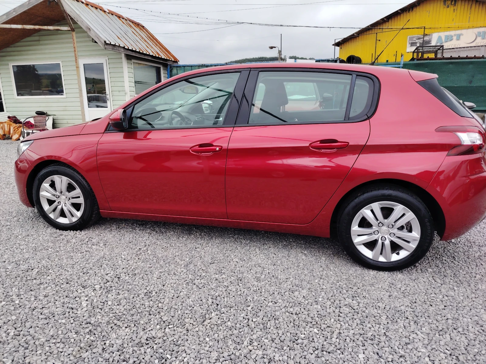Peugeot 308 1.2 Turbo Eu6, снимка 4 - Автомобили и джипове - 54886625