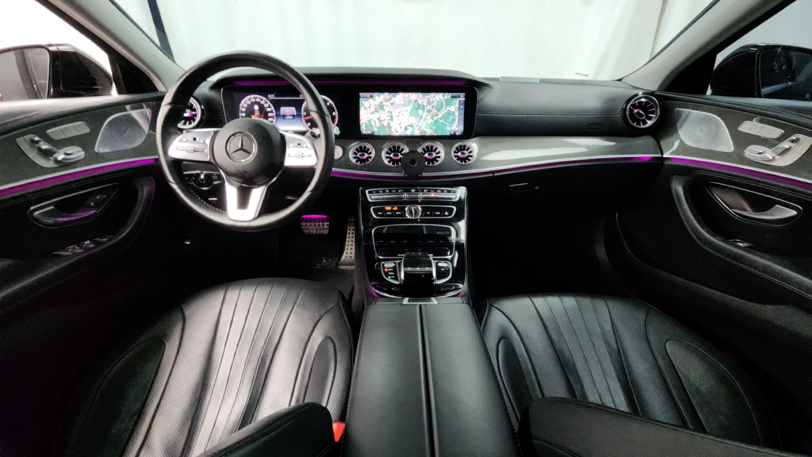 Mercedes-Benz CLS 400 AMG line/Head up/360 Cam/Подгрев/Обдух/ВЪЗДУХ/ПАНО, снимка 6 - Автомобили и джипове - 55299591