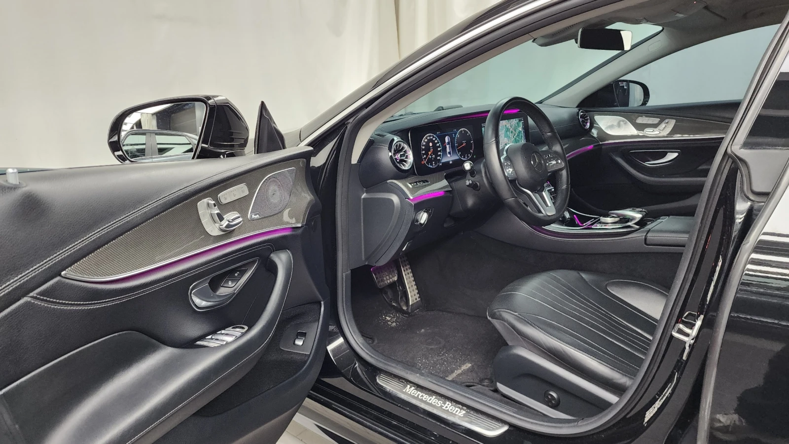 Mercedes-Benz CLS 400 AMG line/Head up/360 Cam/Подгрев/Обдух/ВЪЗДУХ/ПАНО, снимка 10 - Автомобили и джипове - 55299591