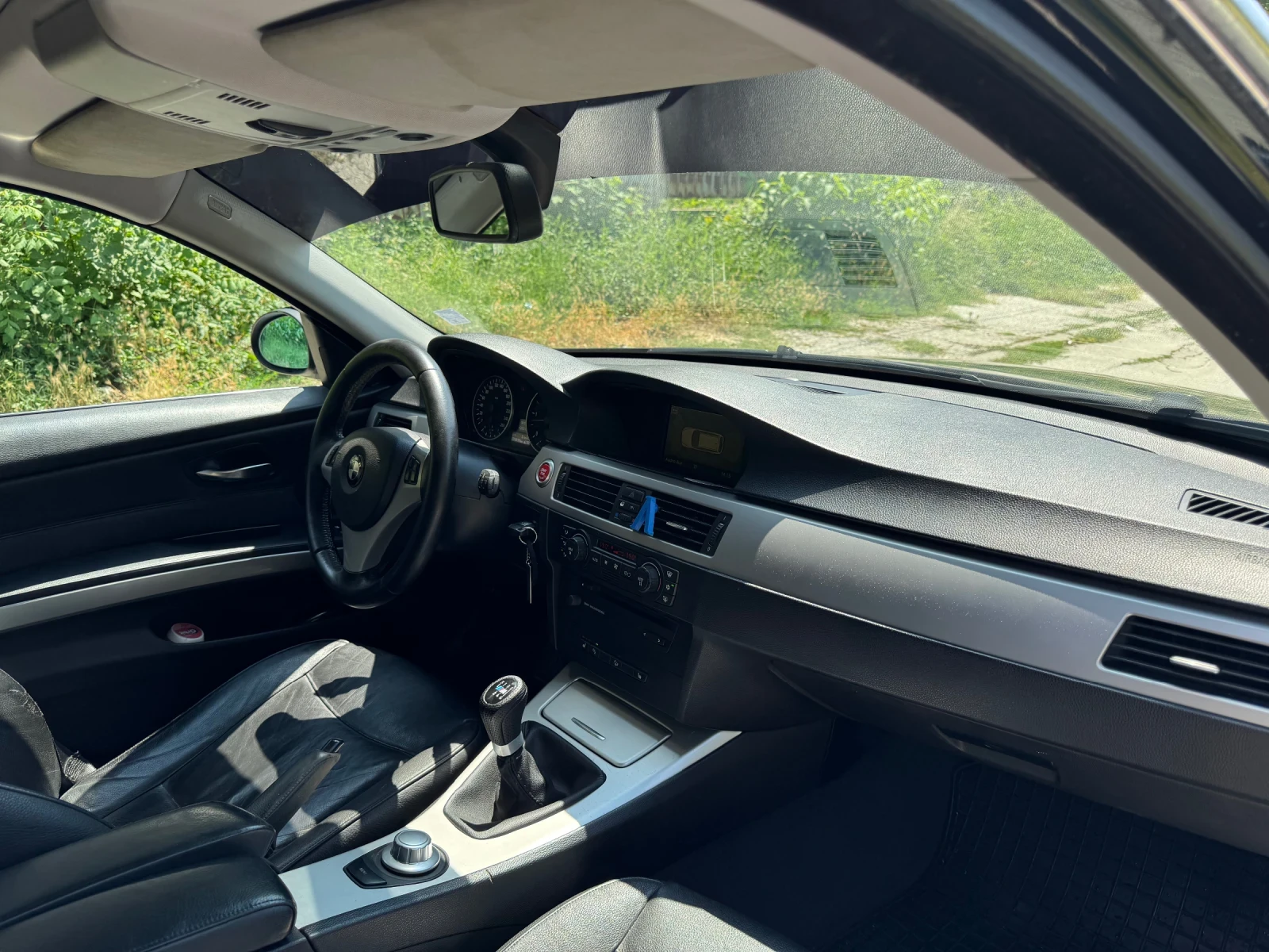 BMW 330 330D xDrive, снимка 10 - Автомобили и джипове - 55363948