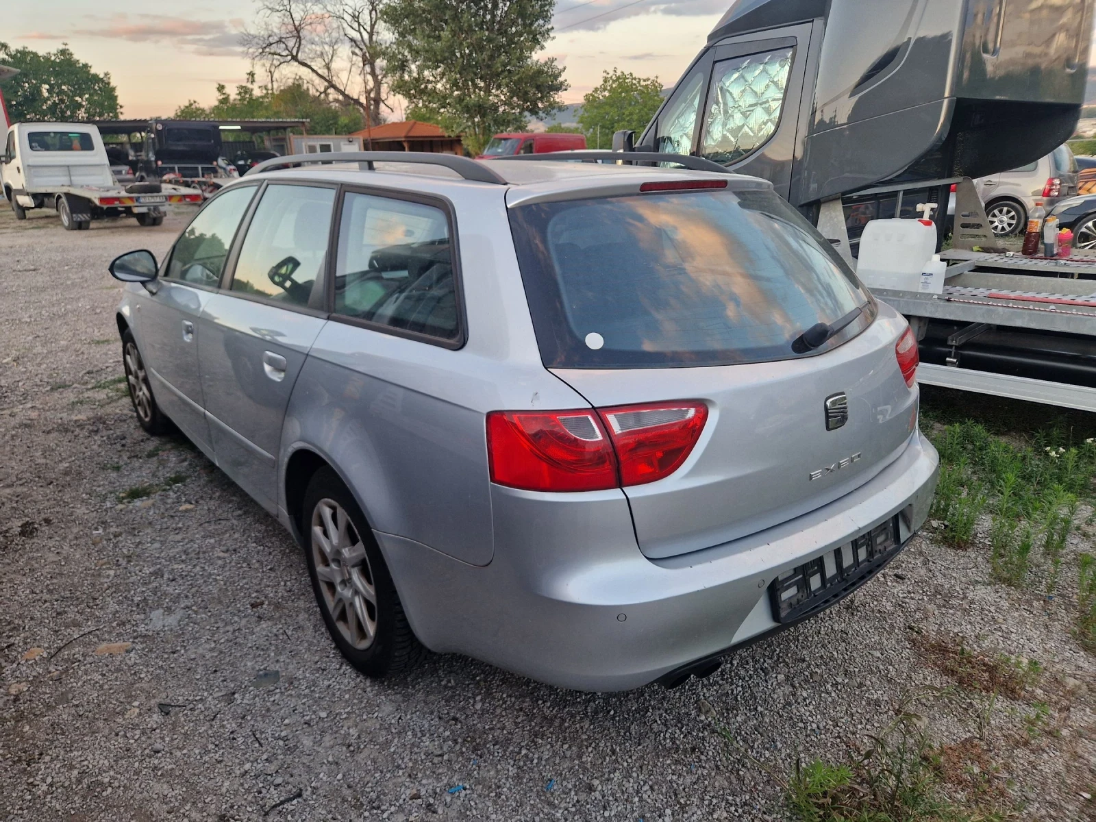 Seat Exeo 2.0d common rail , снимка 4 - Автомобили и джипове - 55423928