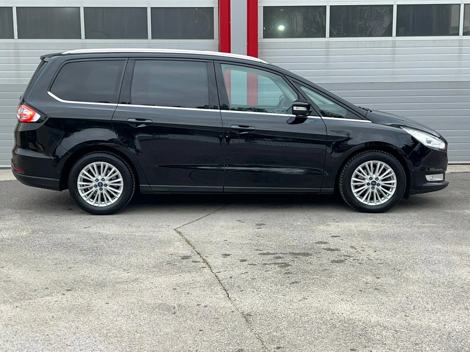 Ford Galaxy 2.0D TITANIUM AUTOMATIK NAVI WEBASTO START STOP , снимка 7 - Автомобили и джипове - 55825926