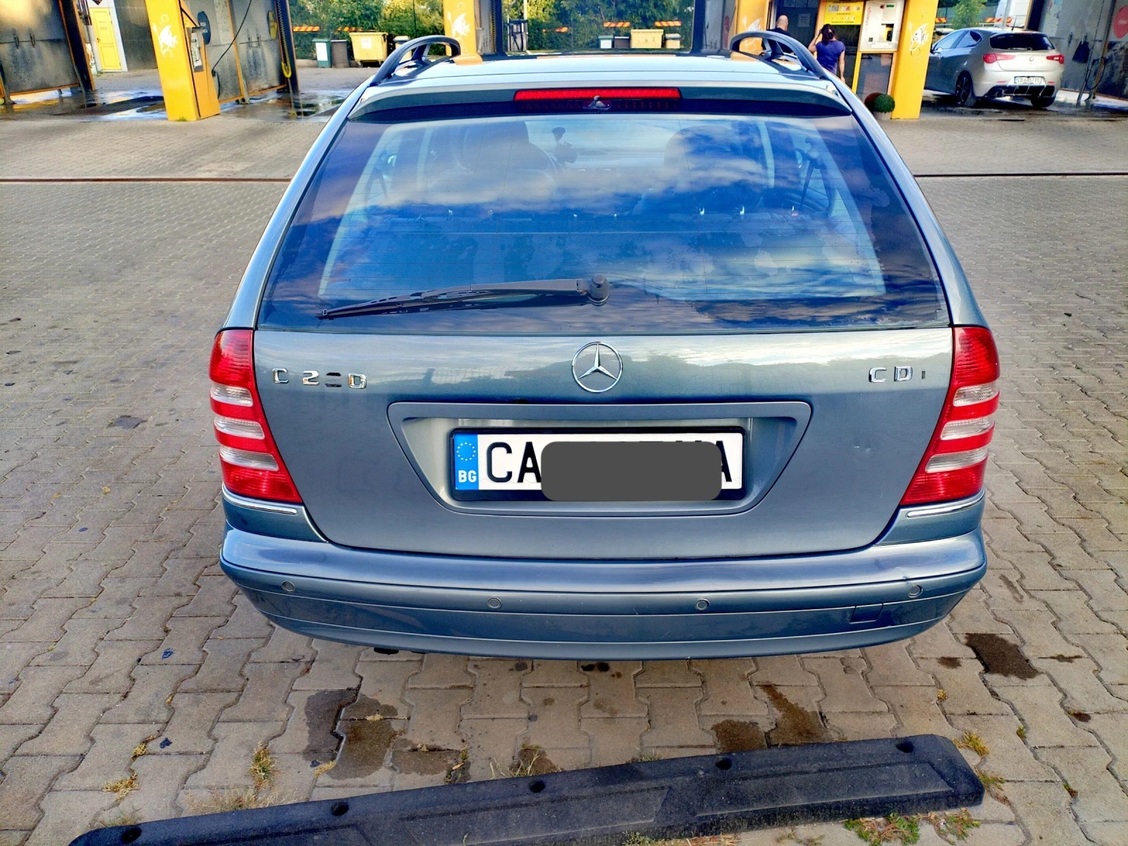 Mercedes-Benz C 220 Avantgarde, снимка 6 - Автомобили и джипове - 56075389
