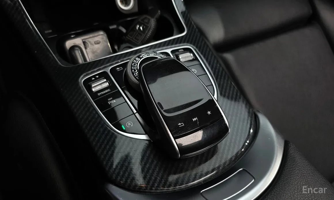Mercedes-Benz C 200, снимка 13 - Автомобили и джипове - 56360635
