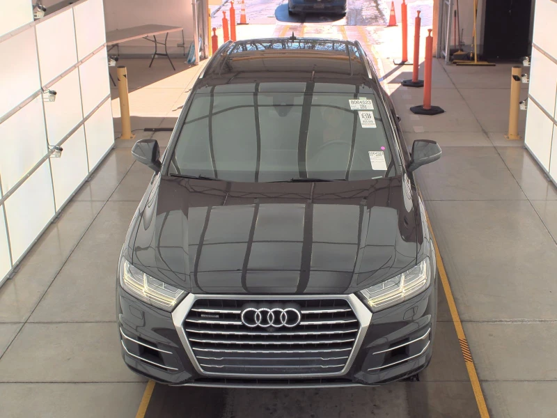 Audi Q7 PREMIUM PLUS/360 CAMERA/BOSE SOUND/DIGITAL/PANORAM, снимка 2 - Автомобили и джипове - 48668096