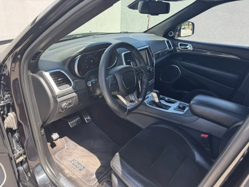 Jeep Grand cherokee SRT 6.4L V8 Hemi, снимка 10 - Автомобили и джипове - 50809998