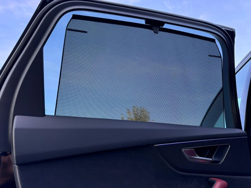 Audi SQ7 4.0 TFSI/FACELIFT/CARBON/S-SEATS/B&O/PANO/7-МЕСТЕН, снимка 13 - Автомобили и джипове - 51534824