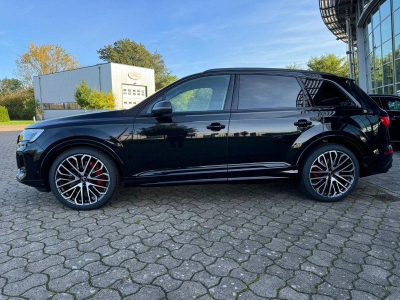 Audi SQ7 4.0 TFSI/FACELIFT/CARBON/S-SEATS/B&O/PANO/7-МЕСТЕН, снимка 6 - Автомобили и джипове - 51534824