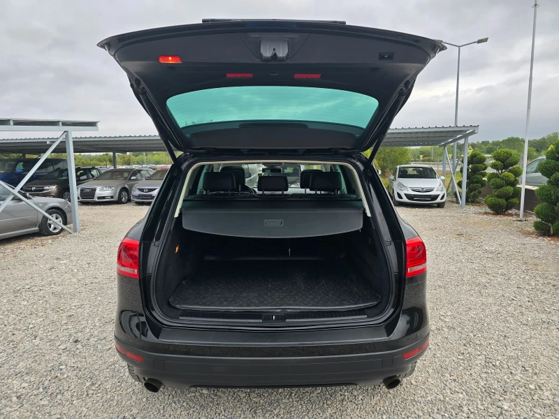 VW Touareg 3.0TDI  262КС ! ! НАВИГАЦИЯ ! ! АВТОМАТИК, снимка 16 - Автомобили и джипове - 51876440