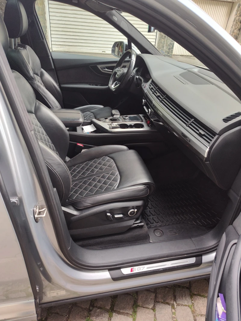 Audi SQ7, снимка 14 - Автомобили и джипове - 52646330
