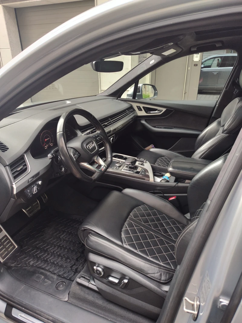 Audi SQ7, снимка 12 - Автомобили и джипове - 52646330