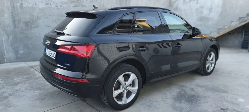 Audi Q5, снимка 4 - Автомобили и джипове - 52379799