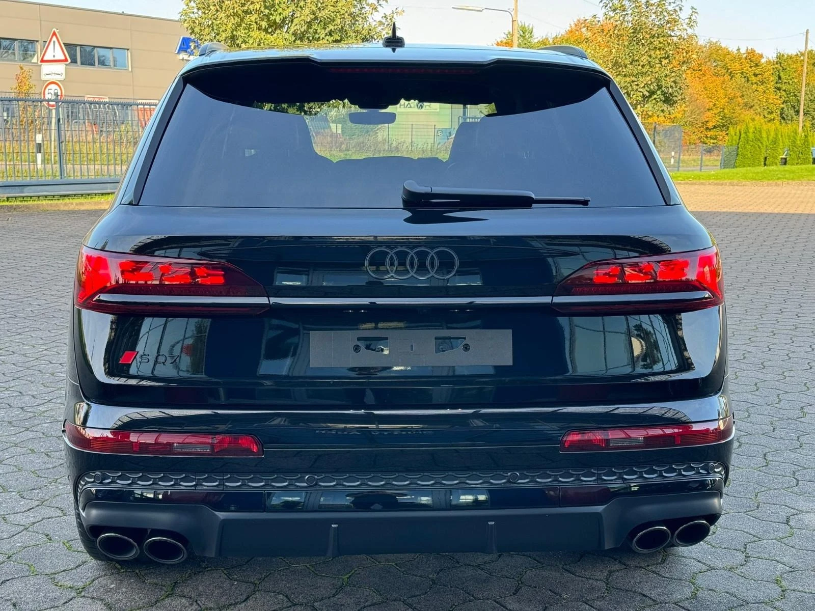 Audi SQ7 4.0 TFSI/FACELIFT/CARBON/S-SEATS/B&O/PANO/7-МЕСТЕН - изображение 8
