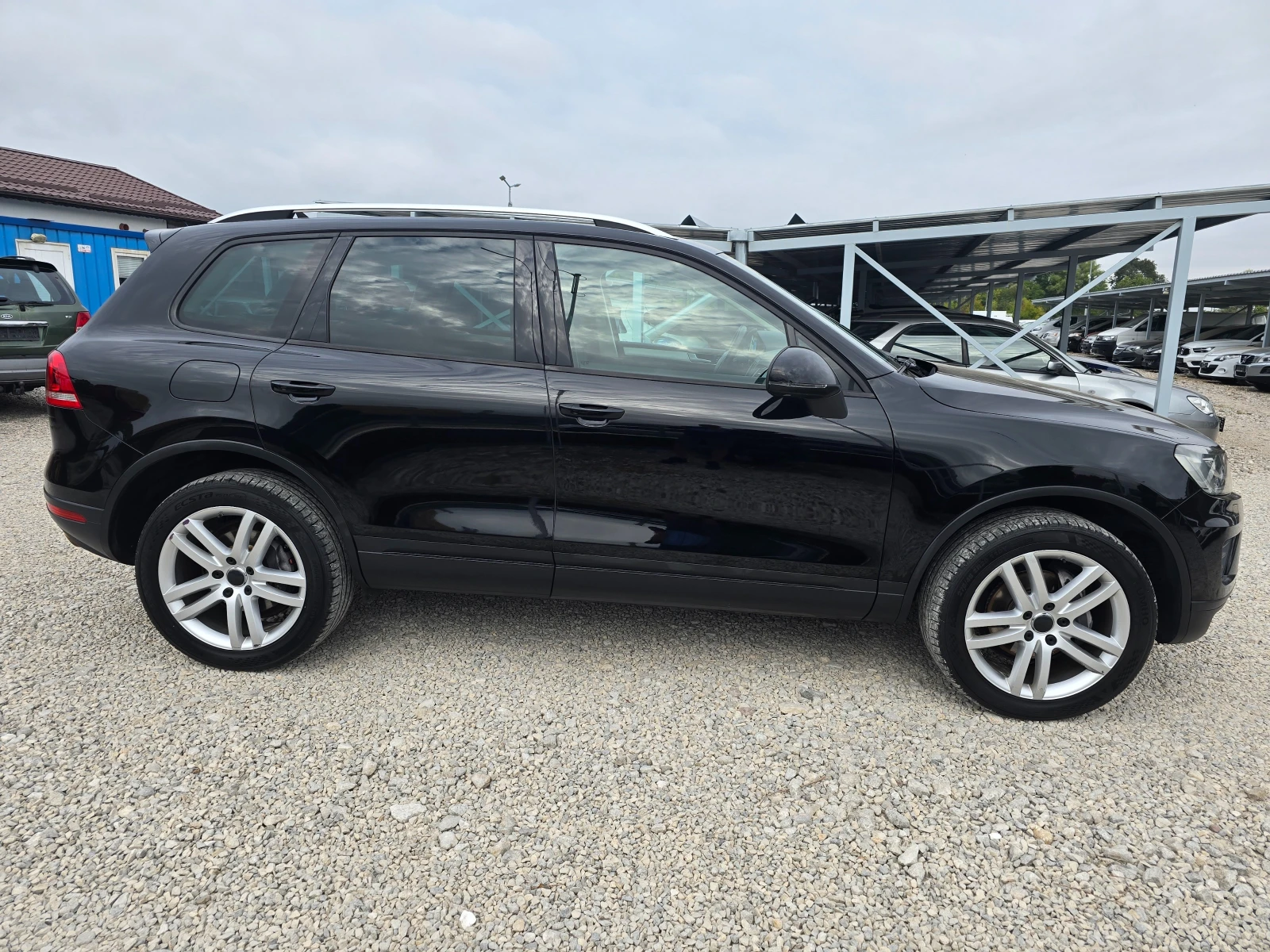VW Touareg 3.0TDI  262КС ! ! НАВИГАЦИЯ ! ! АВТОМАТИК - изображение 6