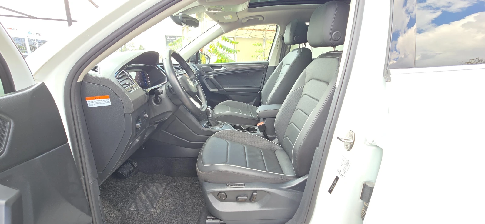 VW Tiguan Allspace 2.0 I R-LINE 15 000 КМ!!! | Mobile.bg — изображение 9