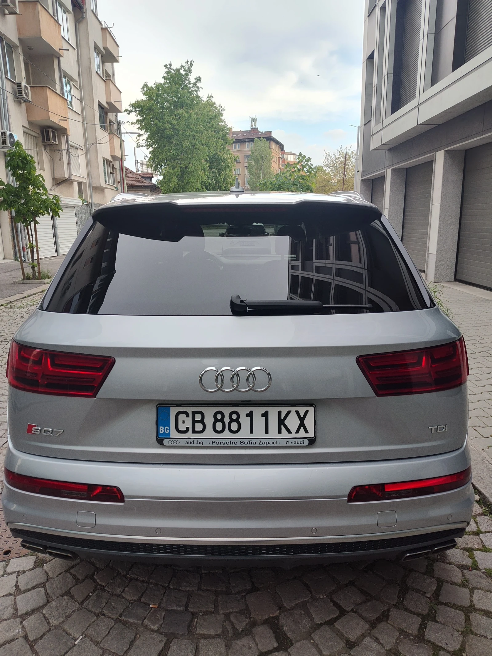 Audi SQ7  - изображение 7