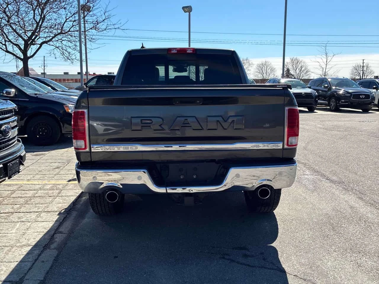 Dodge RAM 1500 * Limited* PANO* ОБДУХВАНЕ* KEYLESS* ПОДГРЕВ* , снимка 4 - Автомобили и джипове - 54038342