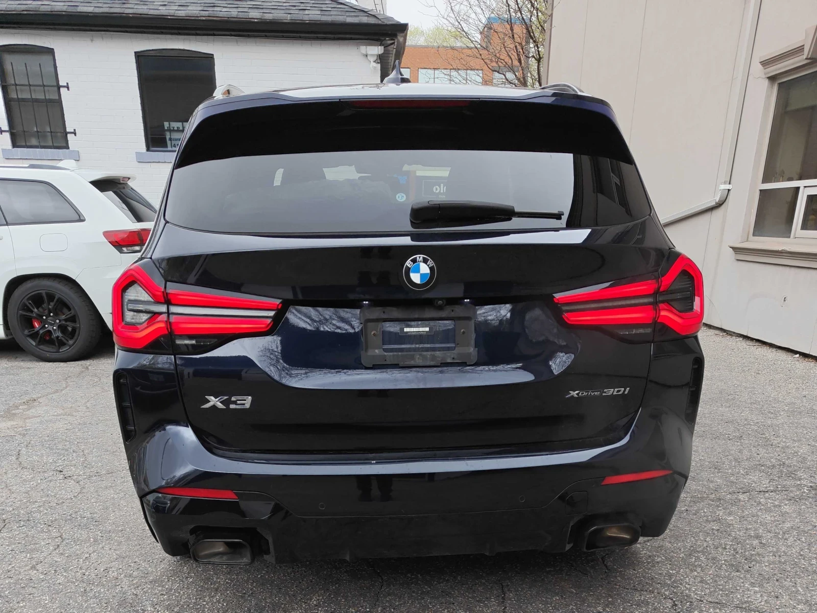 BMW X3 xDrive30i * M ПАКЕТ * ПОДГРЕВ * ПАНОРАМА * 360 , снимка 4 - Автомобили и джипове - 54609511