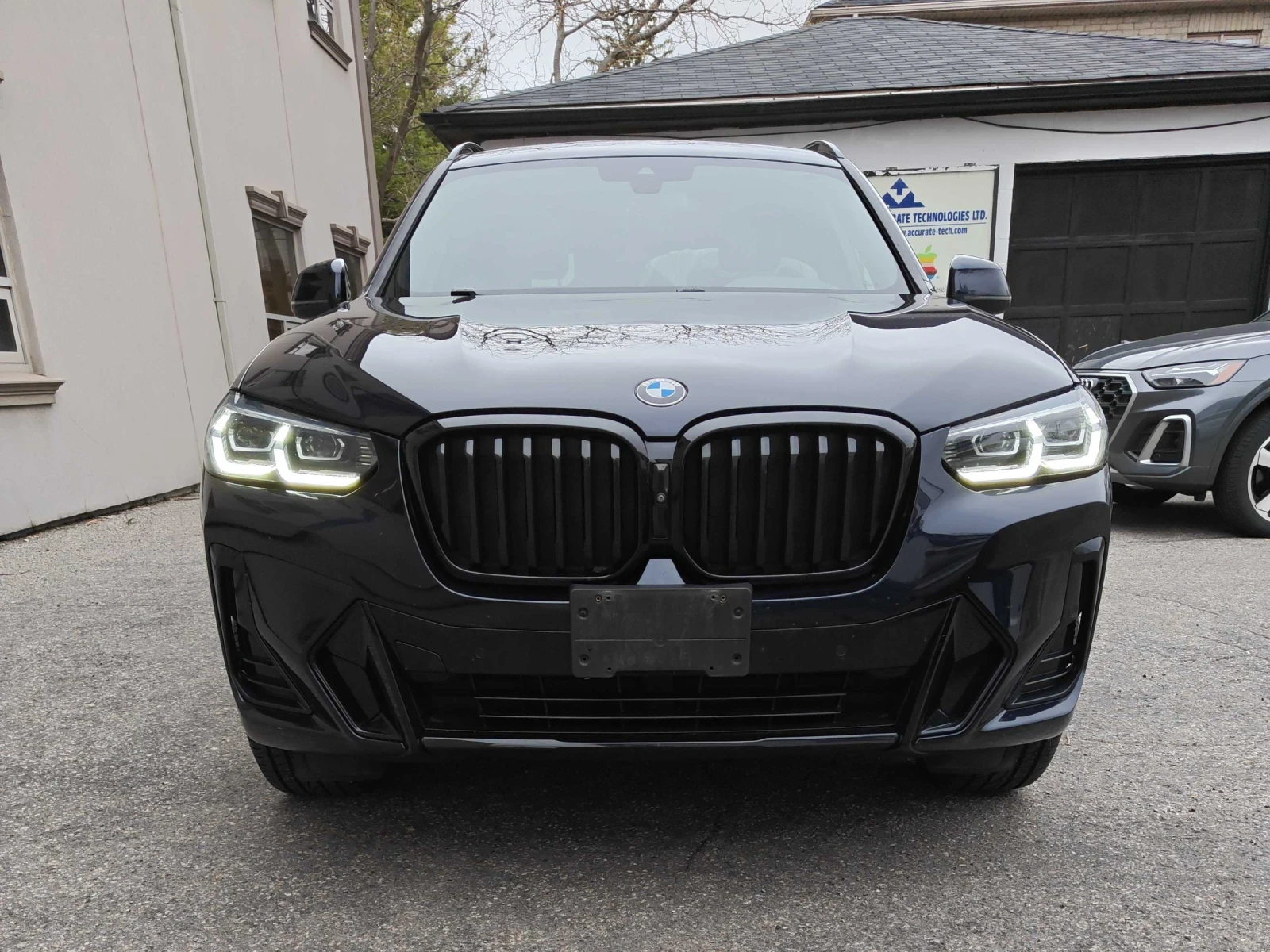 BMW X3 xDrive30i * M ПАКЕТ * ПОДГРЕВ * ПАНОРАМА * 360 