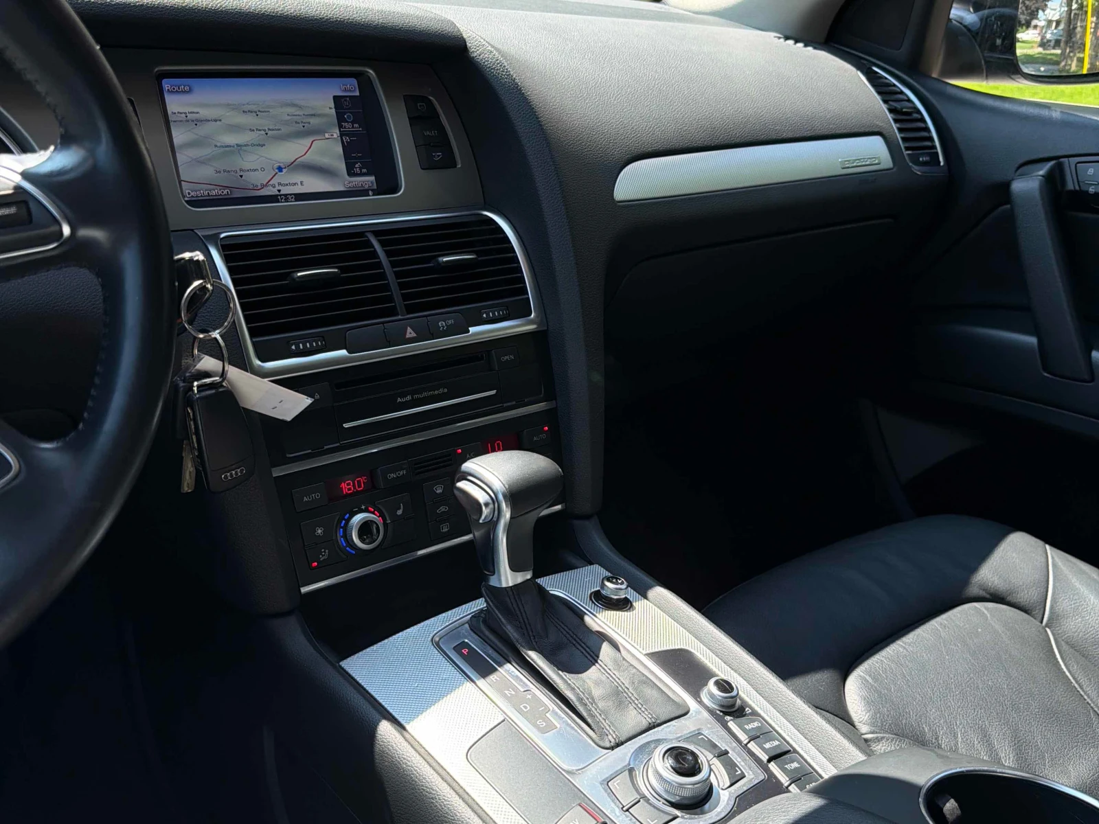 Audi Q7 * 3.0T Progressiv * АВТОКРЕДИТ БЕЗ ПЪРВОНАЧАЛНА, снимка 12 - Автомобили и джипове - 55951089