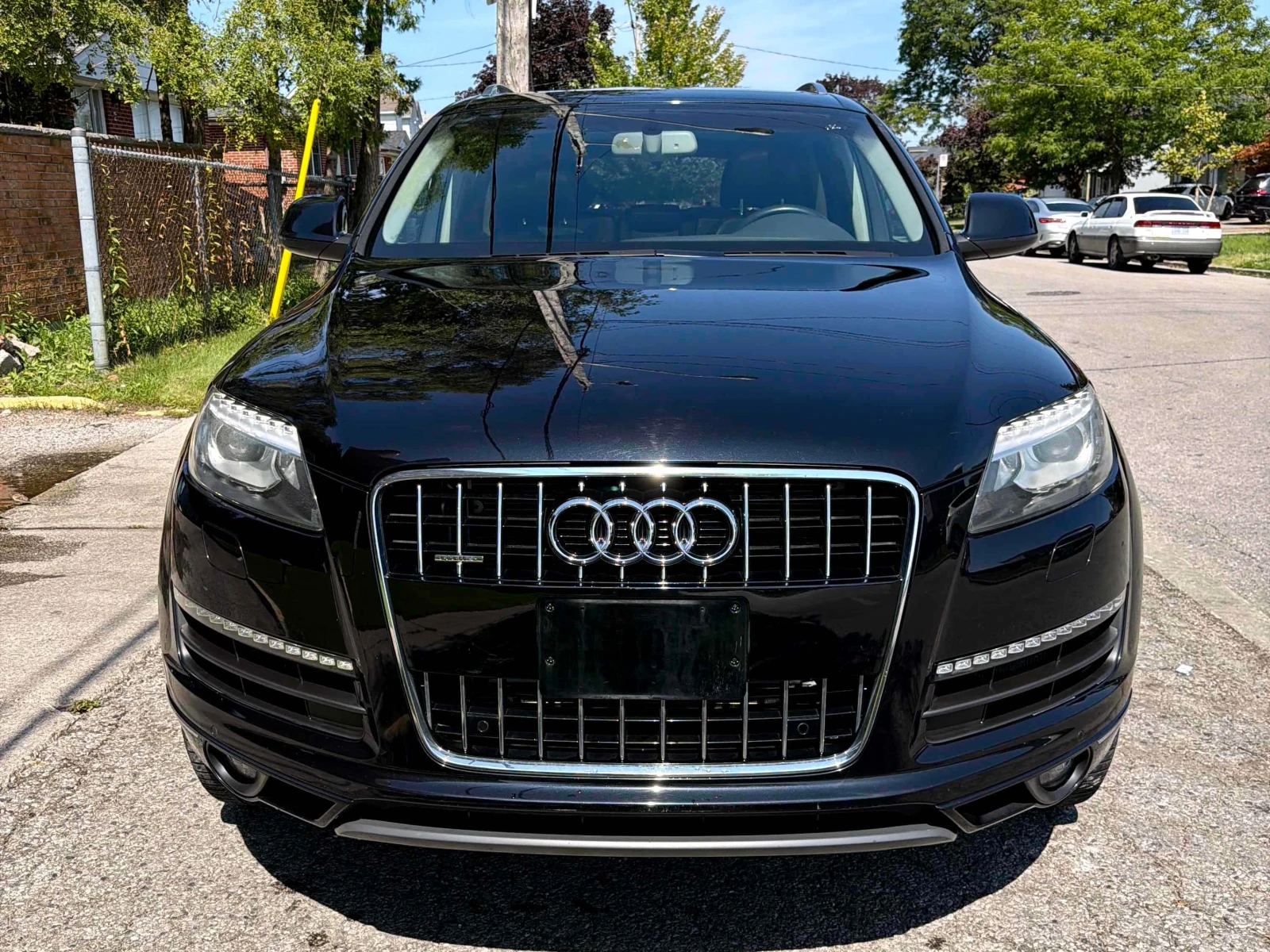 Audi Q7 * 3.0T Progressiv * АВТОКРЕДИТ БЕЗ ПЪРВОНАЧАЛНА, снимка 2 - Автомобили и джипове - 55951089